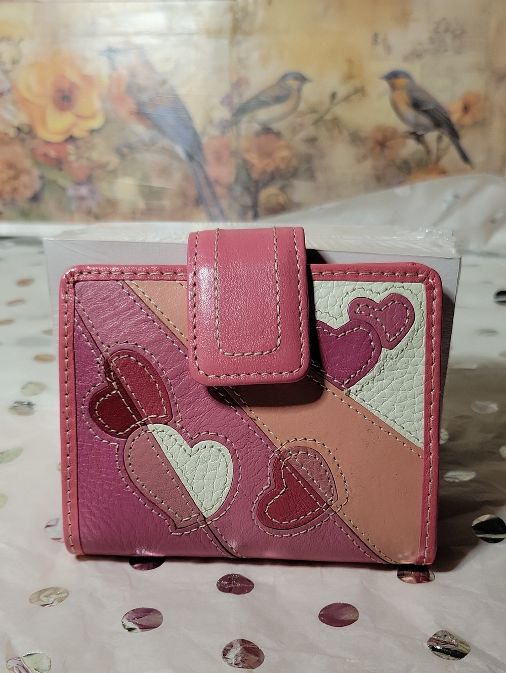Fossil SL9370 Patchwork Heart Leather Trifold Wallet – Pink Multi